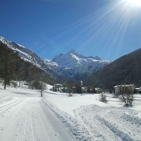 La Niche B&B La Thuile Luaran gambar